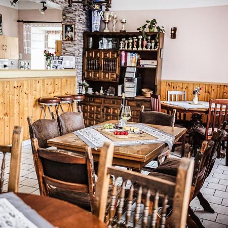 Staj Newport Hotel Dolní Domaslavice Екстериор снимка